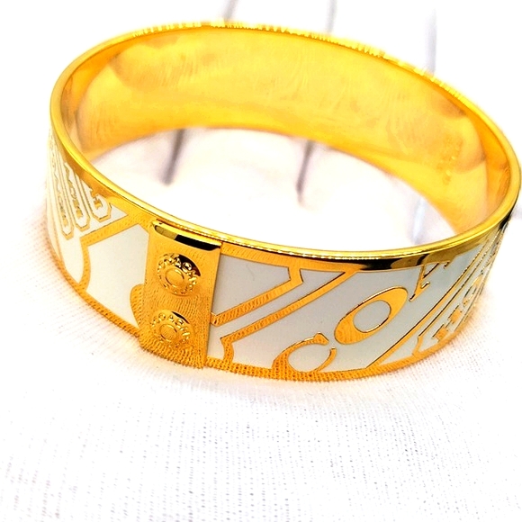 3/4" COACH Vintage Gold and White Logo Bangle Bracelet-Authentic - Picture 2 of 9